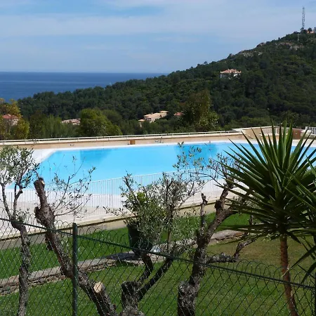 Cap Esterel Village Zone Calanques T2 Mer Acces Facile - C2 Ref. 3la Apartment